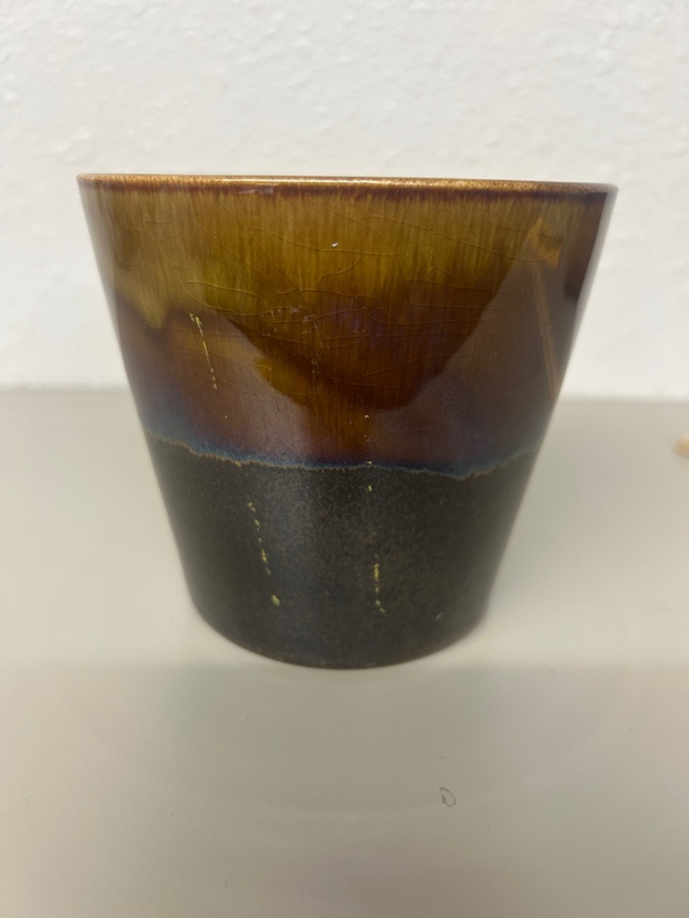 CA Glazed Ceramic planter in “Mira”   MCM. - Picture 6 of 6